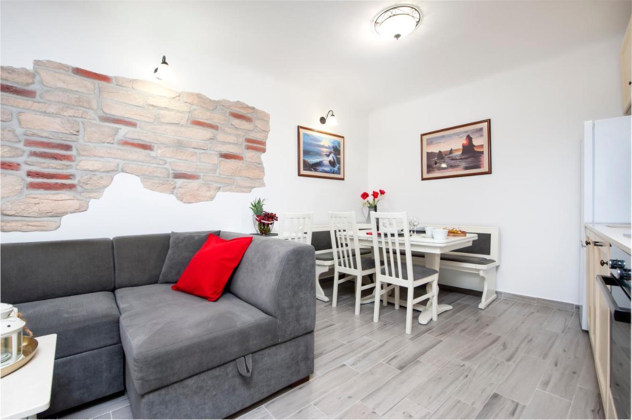 Casa Sul Mar Apartment โรวีน ภายนอก รูปภาพ